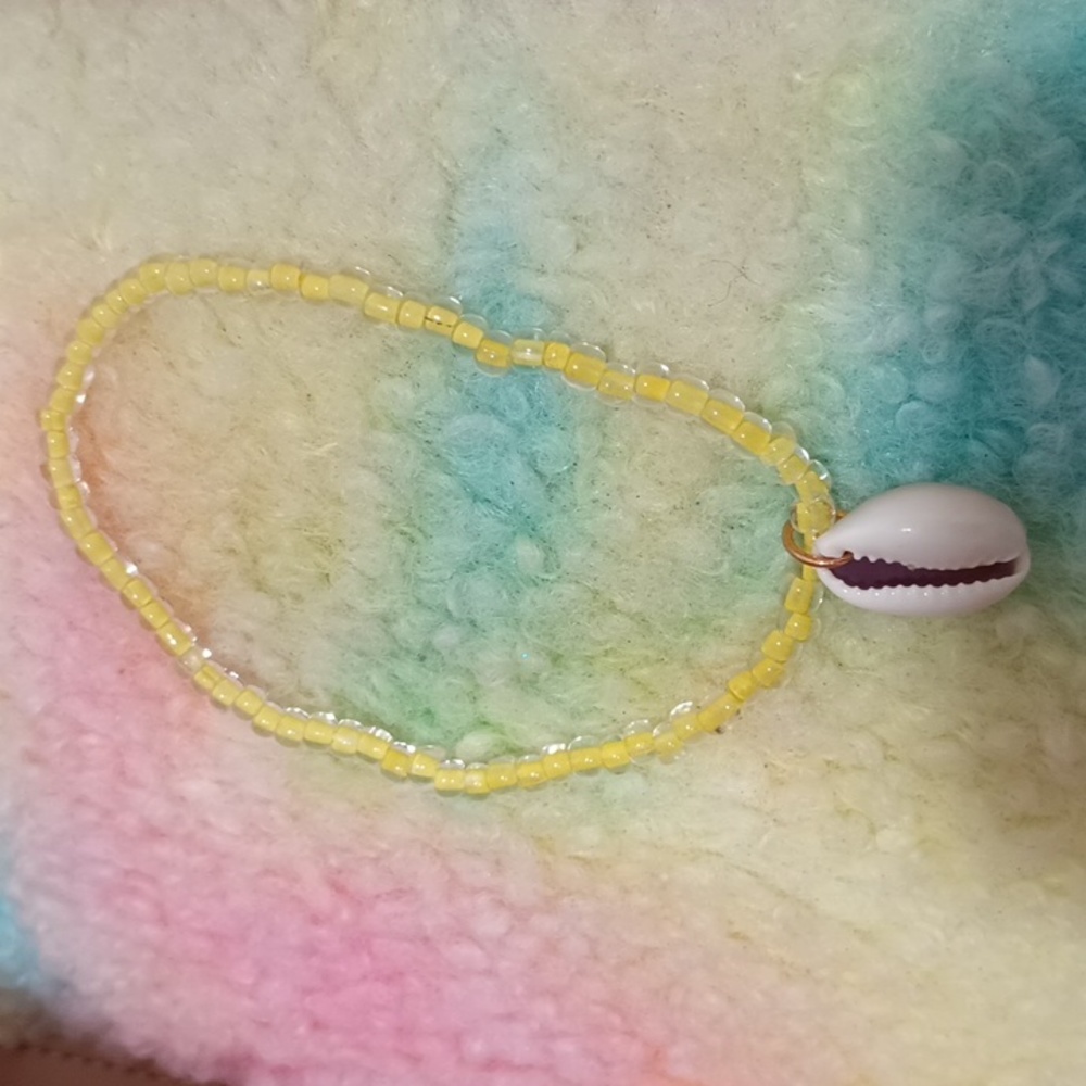 Bracelet
